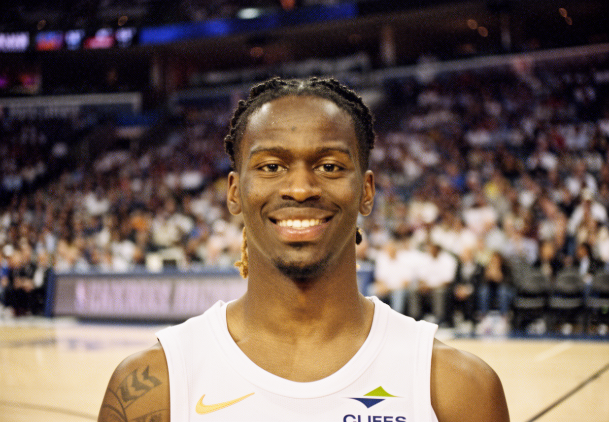九游体育 - 九游体育平台 - 深度解析 NBA 合同中的「完全相互选项」：保障性与战略弹性的平衡术